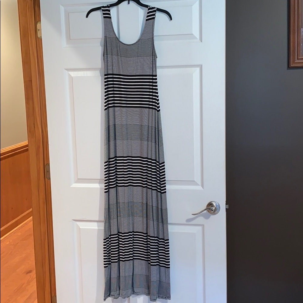Black & white stripe maxi